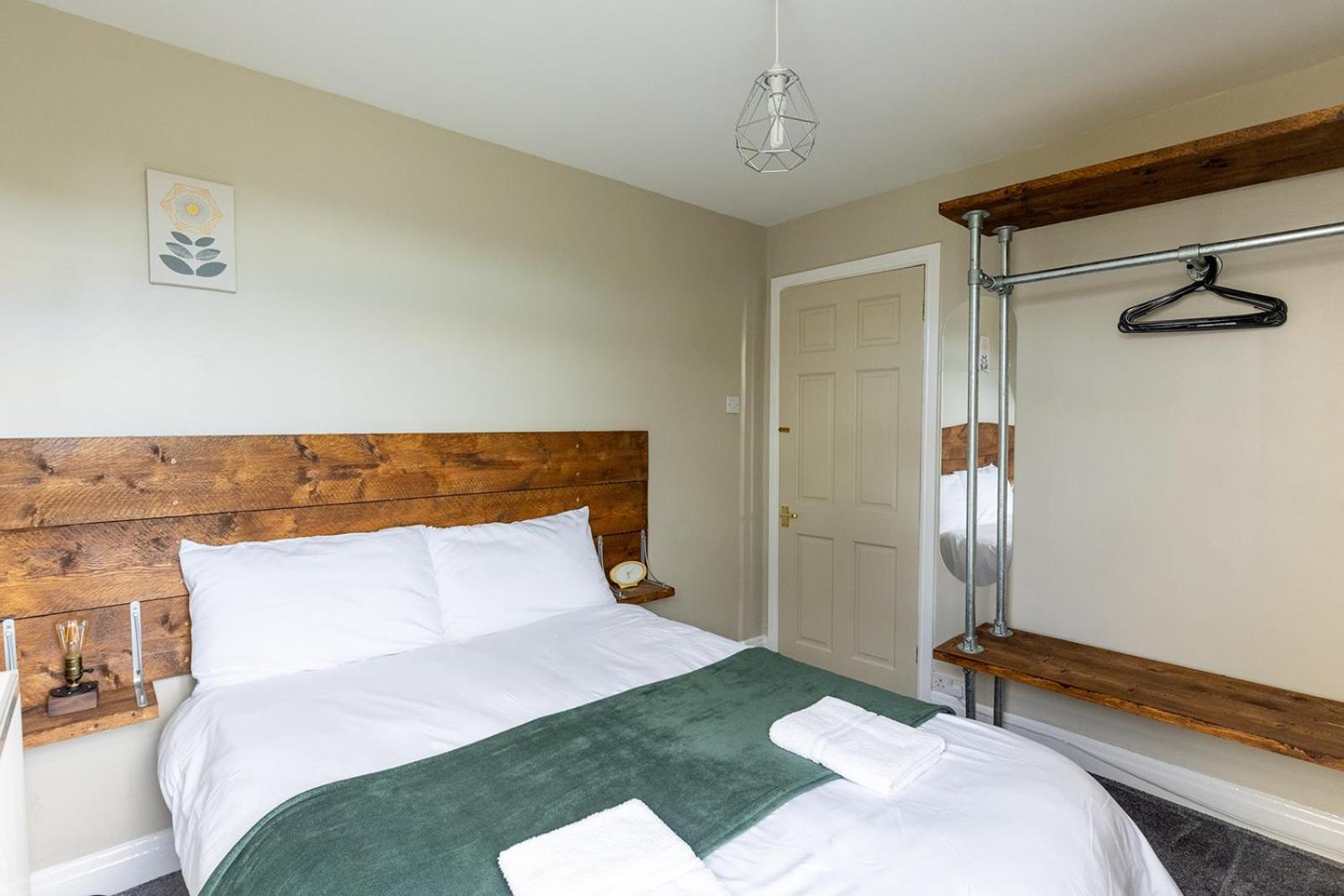 Beachfront Apartment - Ground Floor Apartment With Sea Views, Next To The Beach, Bridlington, North Yorkshire Bessingby ภายนอก รูปภาพ